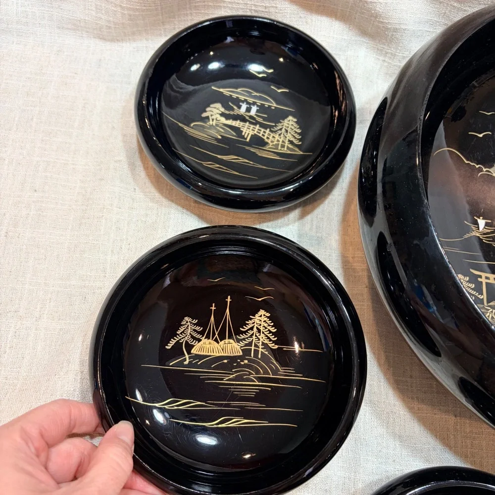 Vintage Japanese Black‎ Lacquerware Bowl Set 7pc Mt Fuji Pagoda Gold Landscape